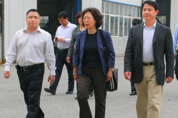 商务部机电和科技产业司副司长刘少军参观欧宝体育APP下载
机床