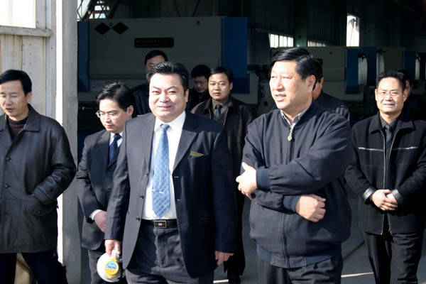 全国人大副委员长张平视察欧宝体育APP下载
机床
